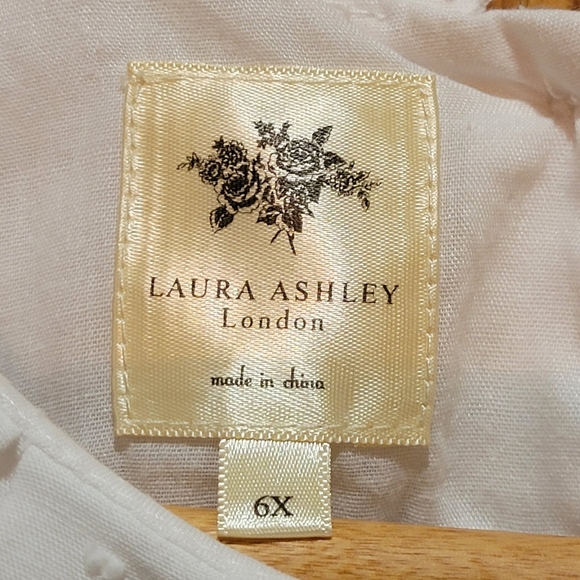 Vintage Laura Ashley of London Cotton Dress - Picture 9 of 9